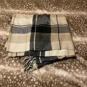 Blanket scarf